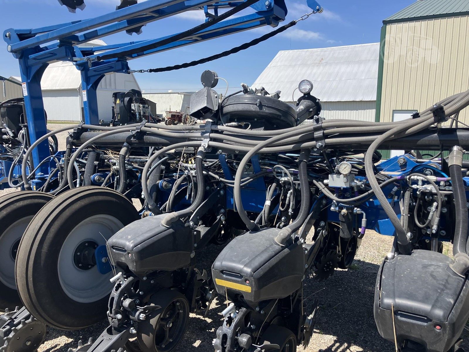 2026 Kinze 5900, photo 6 of 12