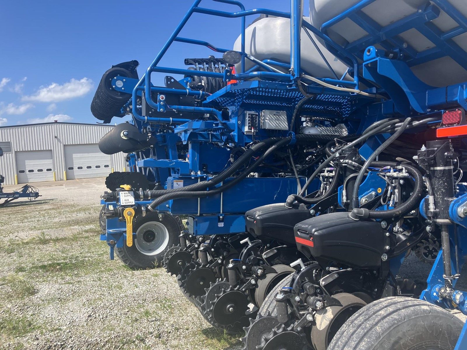 2024 Kinze 5900, photo 7 of 13