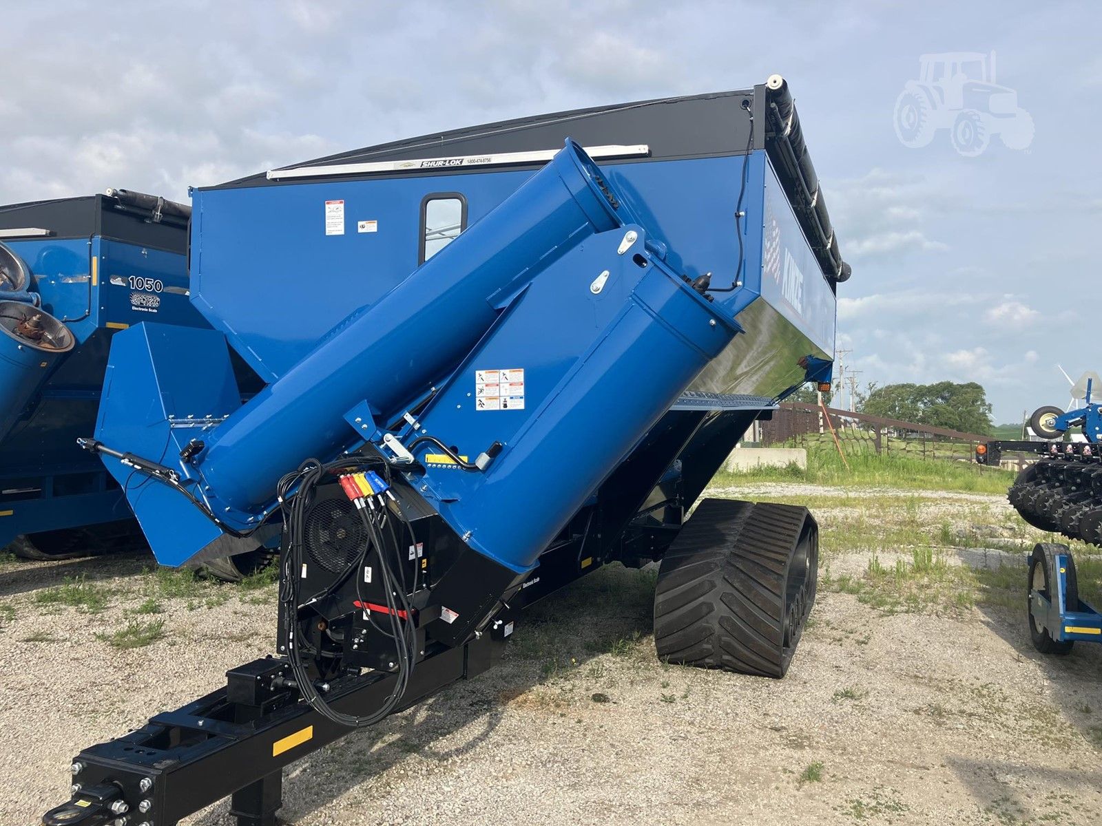 2026 Kinze 1121