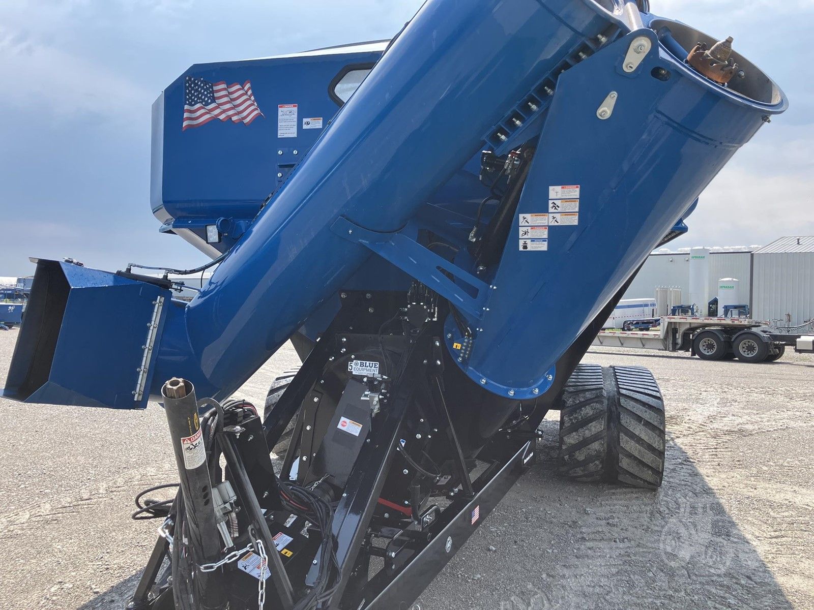 2025 Kinze 1421, photo 8 of 11
